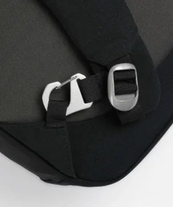 Arcane Rolltop Rucksack 16″ recyceltes Nylon schwarz