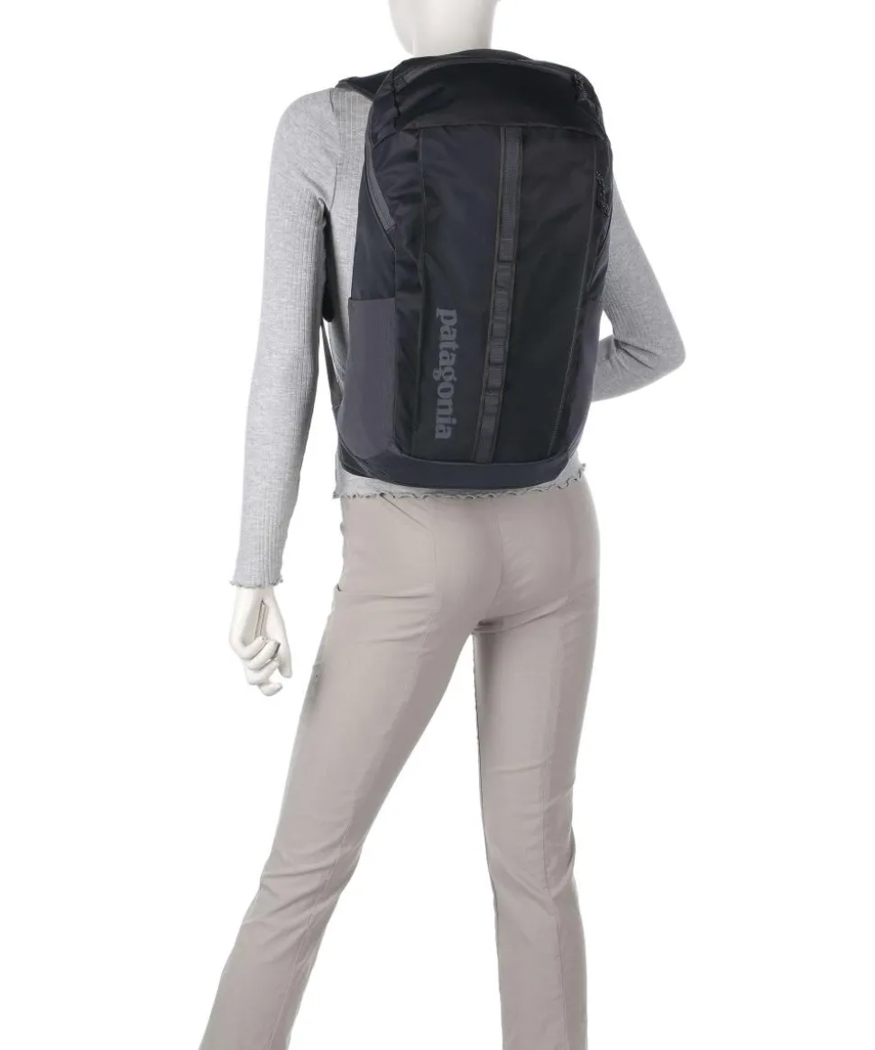 Black Hole 25 Rucksack 14″ recyceltes Polyester dunkelblau