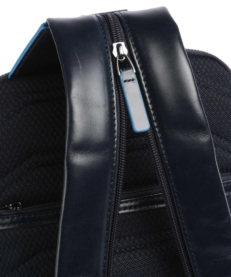 Blue Square Slingbag fein genarbtes Rindsleder navy