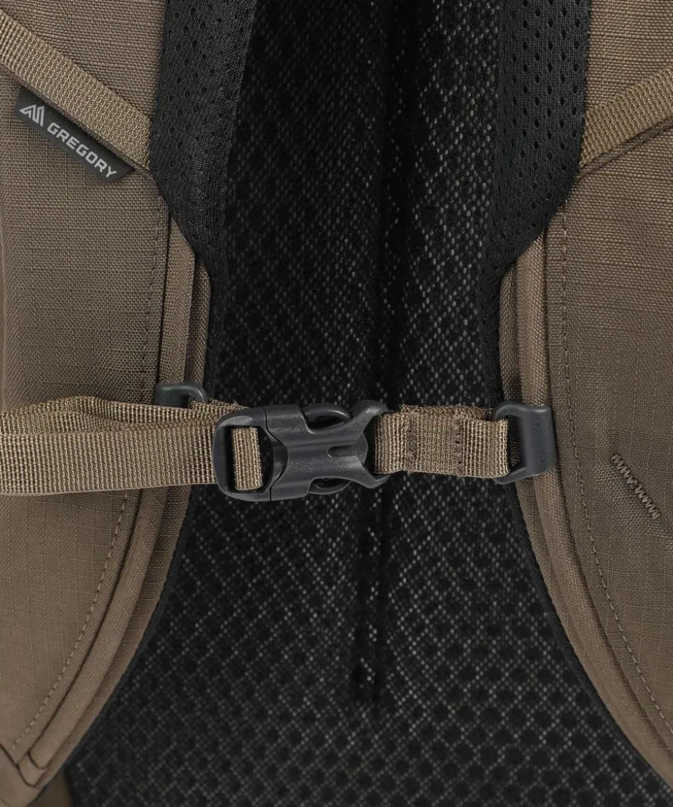 Border 30 Reiserucksack 15″ Nylon dunkelbraun