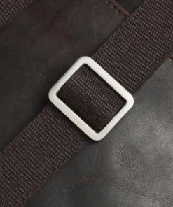 Brick Lane Umhängetasche fein genarbtes Rindsleder dunkelbraun