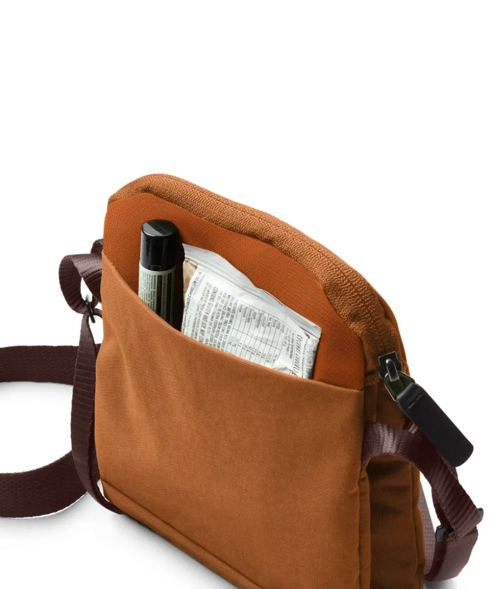 City Umhängetasche recyceltes Nylon bronze