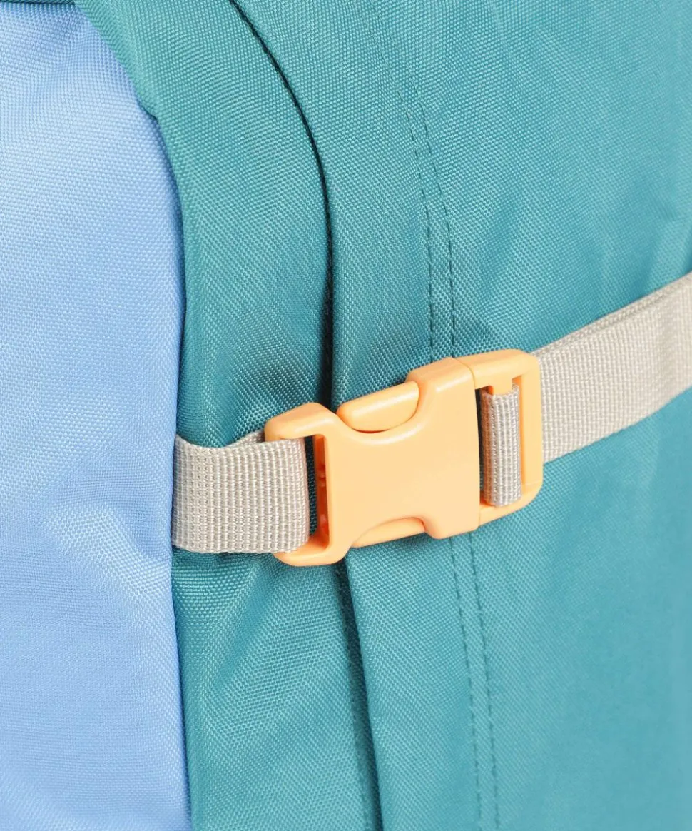 Classic 36 Reiserucksack 14″ Polyester mehrfarbig