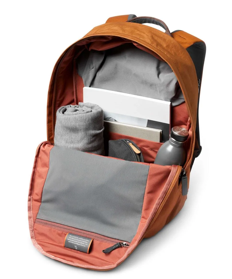 Classic 24L Plus Rucksack 16″ recyceltes Polyester bronze