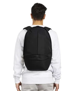 Classic 24L Plus Rucksack 16″ recyceltes Polyester schwarz