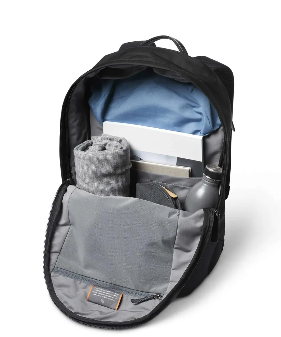 Classic 24L Plus Rucksack 16″ recyceltes Polyester schwarz