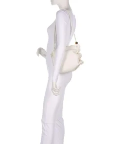 Daisy S Schultertasche fein genarbtes Rindsleder creme