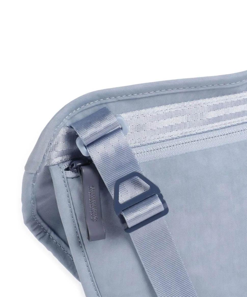 District Collection Sodo 3L Gürteltasche recyceltes Nylon hellblau