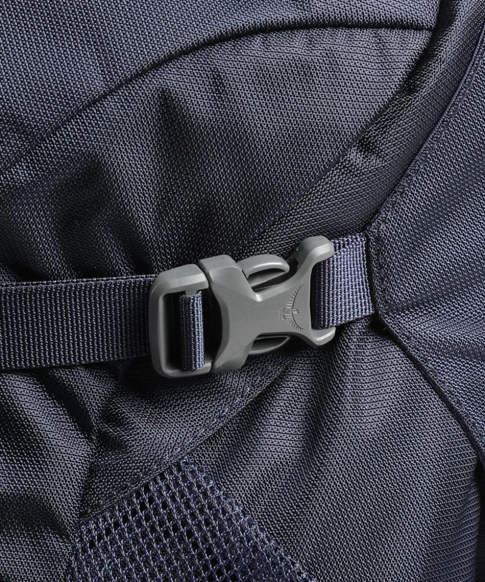 Fairview 70 W Reiserucksack 16″ recyceltes Nylon dunkelblau