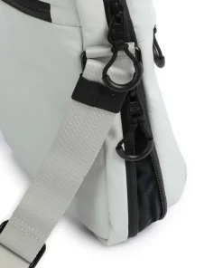 Japan RE Oyabe RE Umhängetasche recyceltes Nylon hellgrau