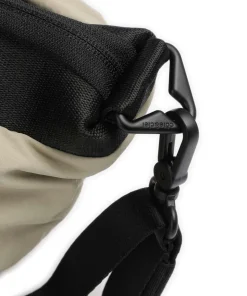 Komatsu Onibegie Umhängetasche Nylon beige