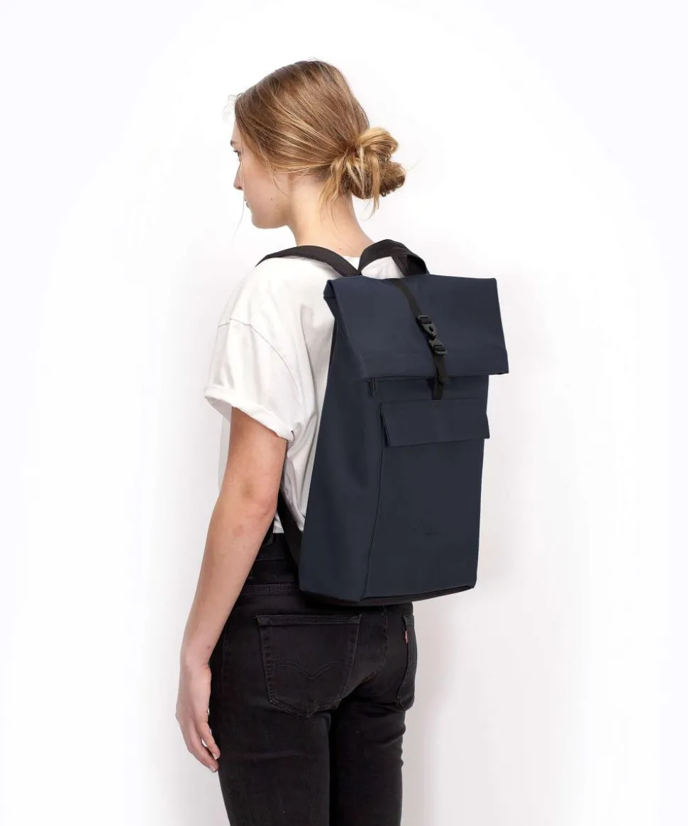 Lotus Jasper Medium Rolltop Rucksack 15.6″ Polyurethane, recyceltes Polyester beige