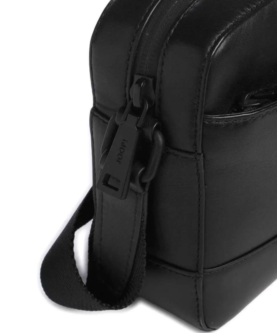 Manciano Pino Umhängetasche fein genarbtes Rindsleder schwarz