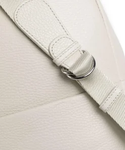 Mellow Leather Rucksack genarbtes Kalbsleder creme