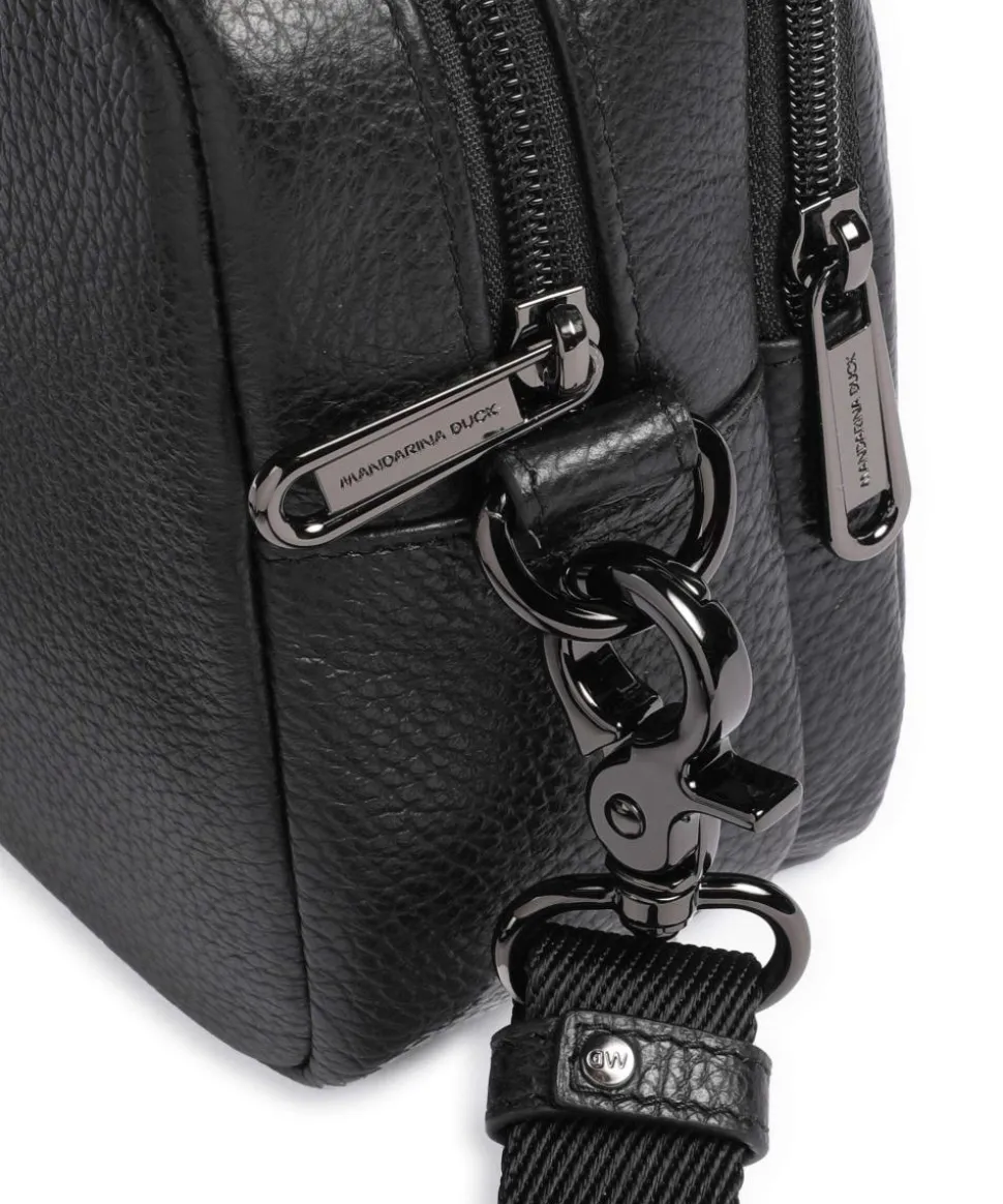 Mellow Leather Umhängetasche genarbtes Kalbsleder schwarz