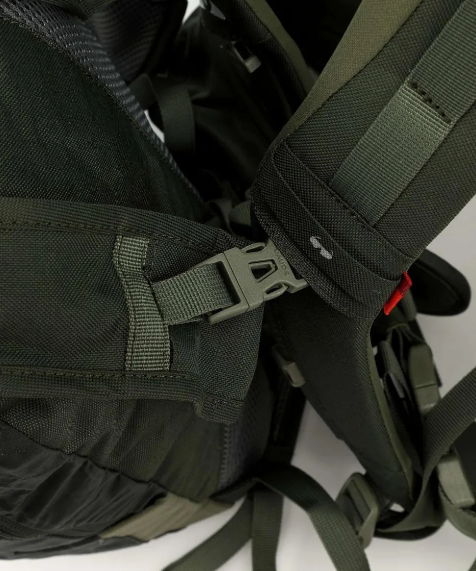 Mundo 65+ To Go Reiserucksack 15.6″ recyceltes Ripstop-Polyester olivgrün