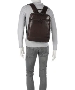 Novum Nicola Rucksack 15″ fein genarbtes Leder dunkelbraun