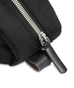 Plus Kulturbeutel schwarz 25 cm