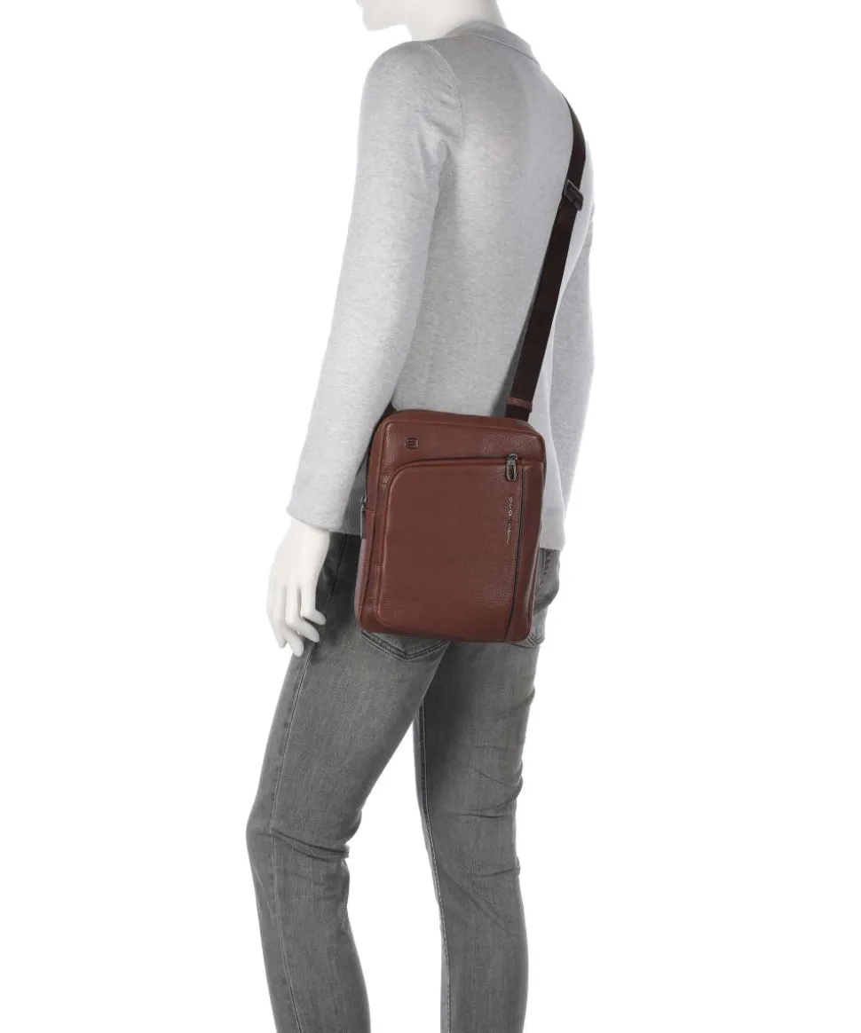 S134 Umhängetasche genarbtes Rindsleder braun