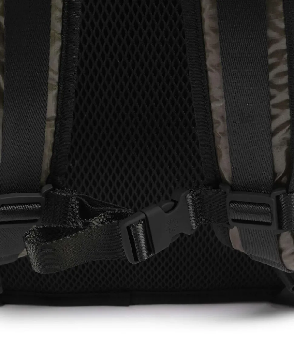 Sibu Clip Front Rucksack 16″ Nylon olivgrün