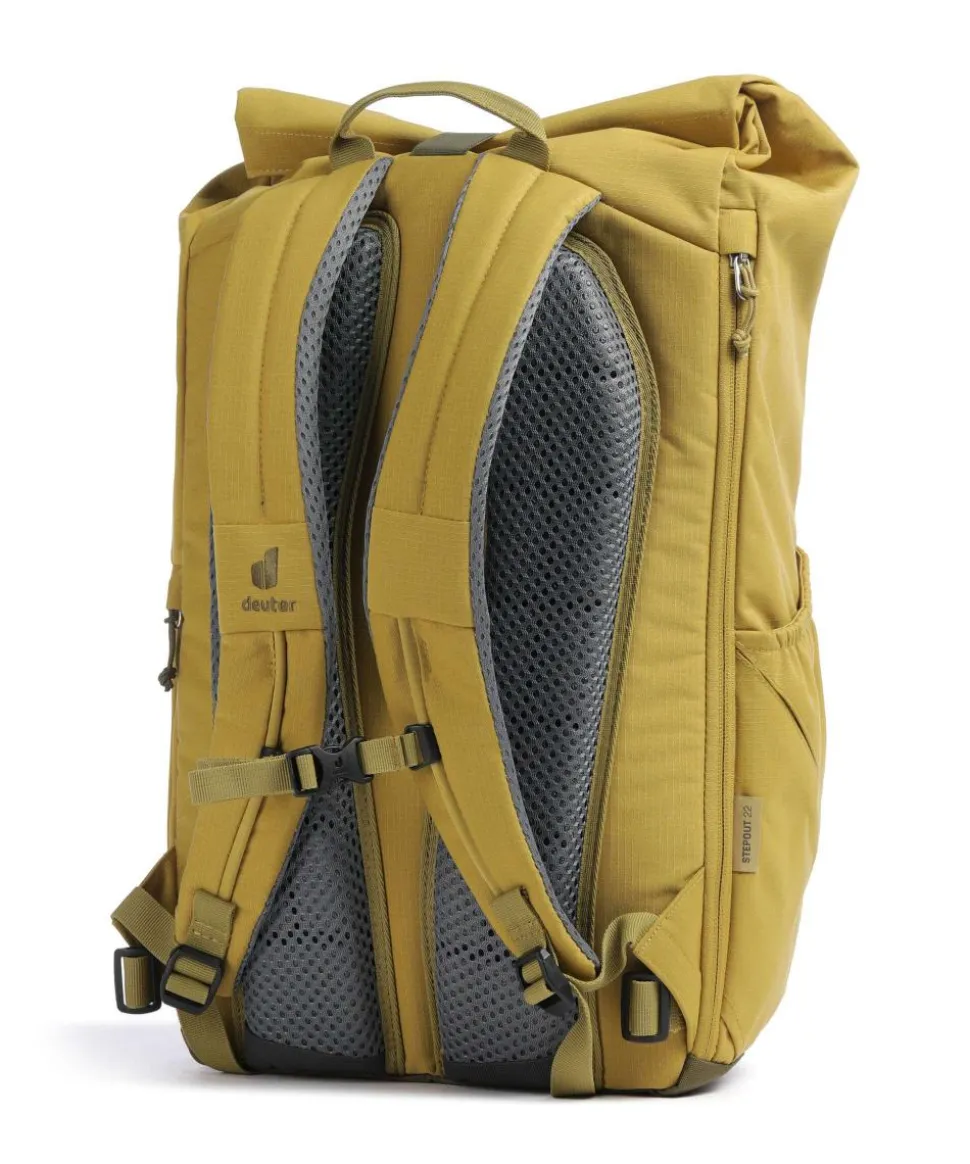 StepOut 22 Rucksack 15″ recyceltes Polyester olivgrün