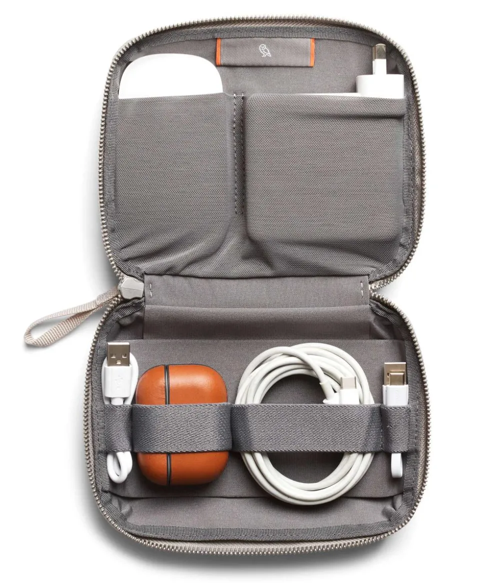 Tech Compact Reiseaccessoire beige 18 cm