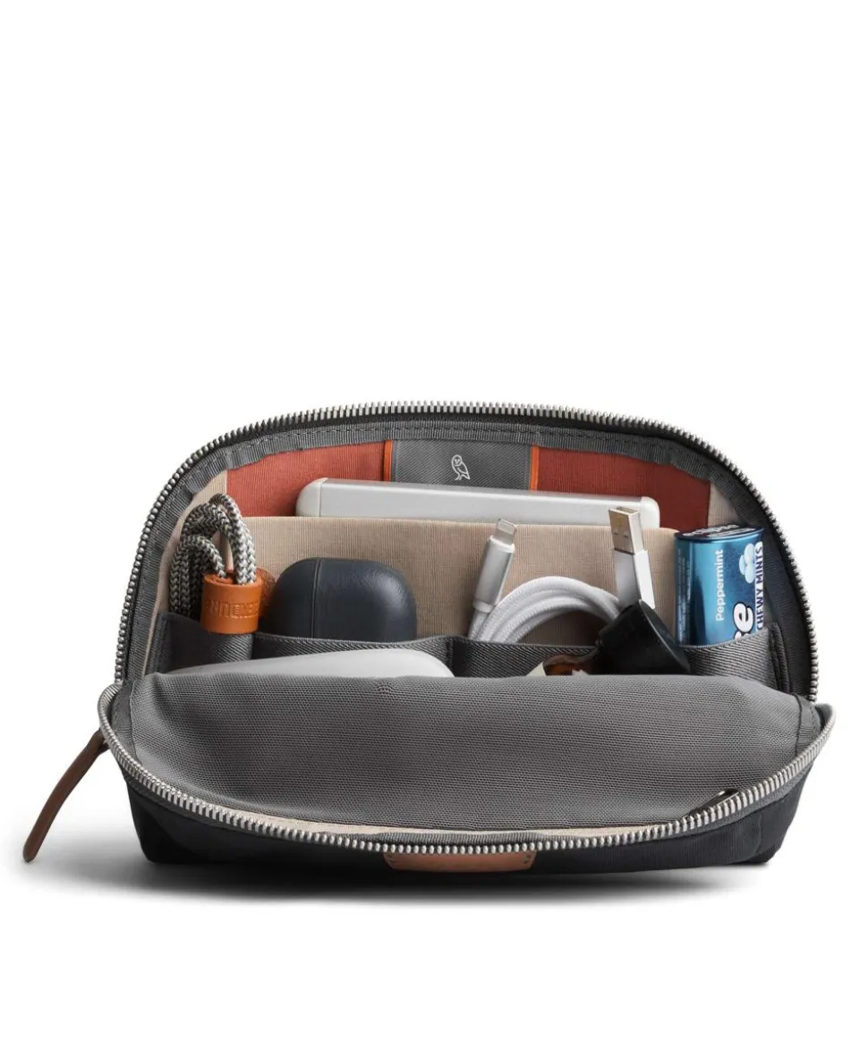 Tech Desk Caddy Reiseaccessoire schwarz 24 cm