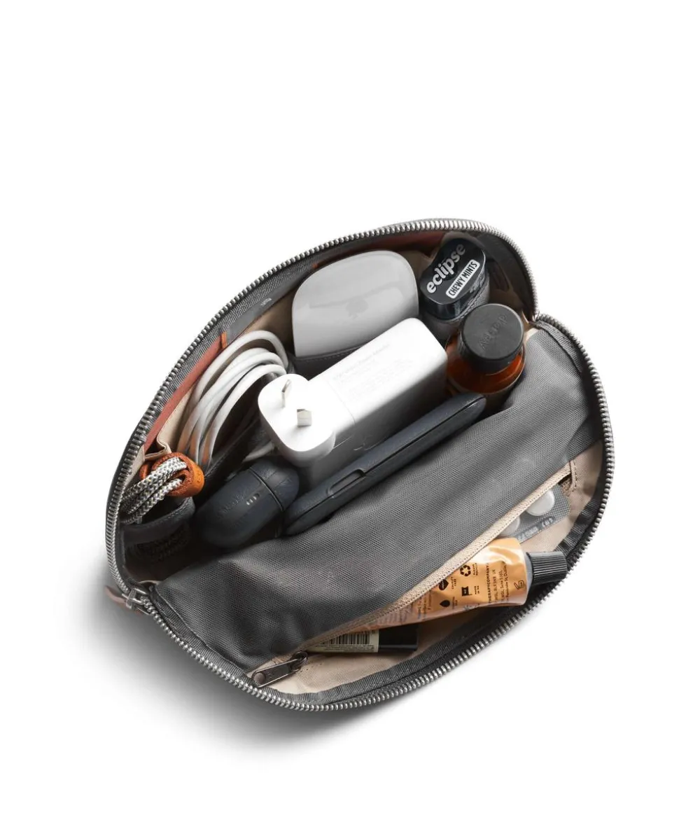 Tech Desk Caddy Reiseaccessoire schwarz 24 cm