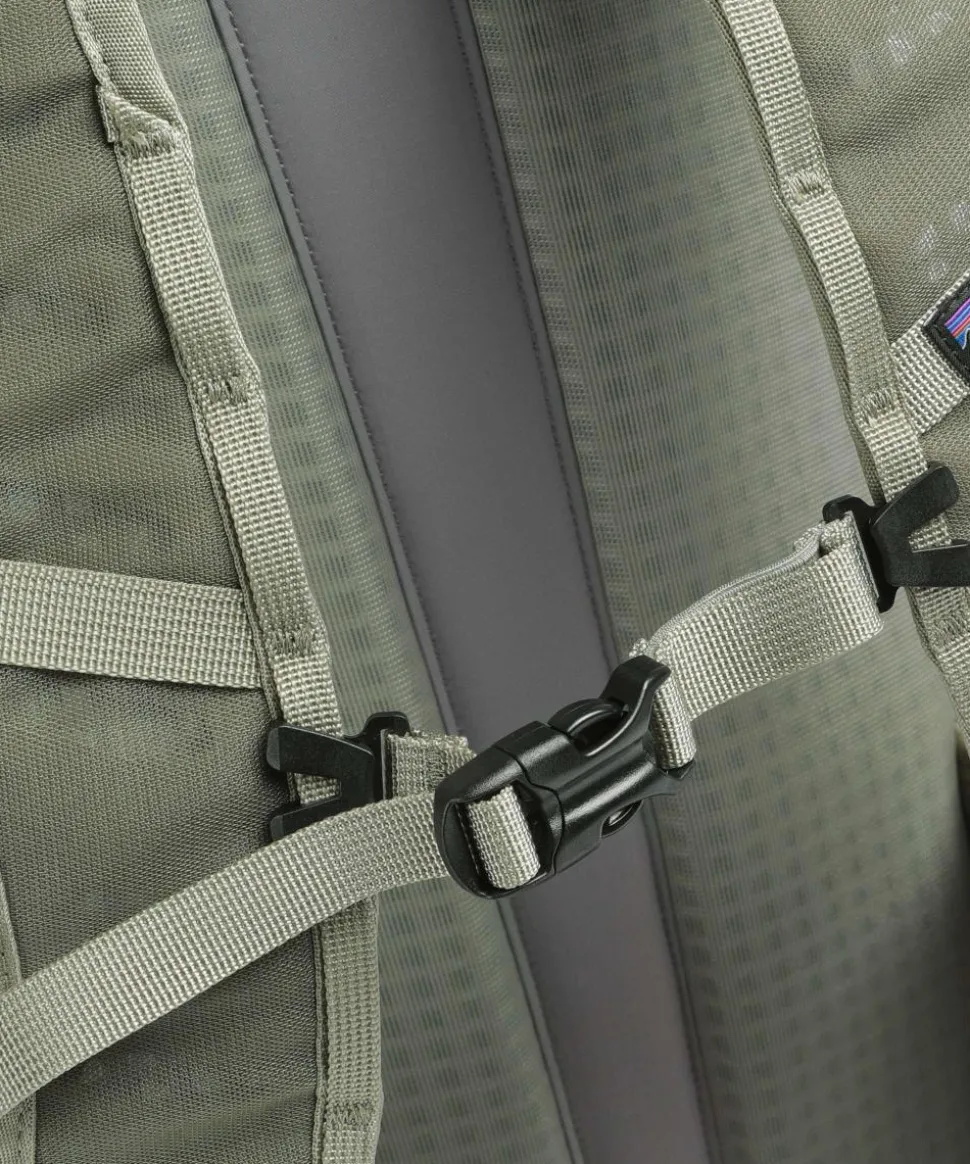 Terravia 28 M Rucksack recyceltes Nylon olivgrün