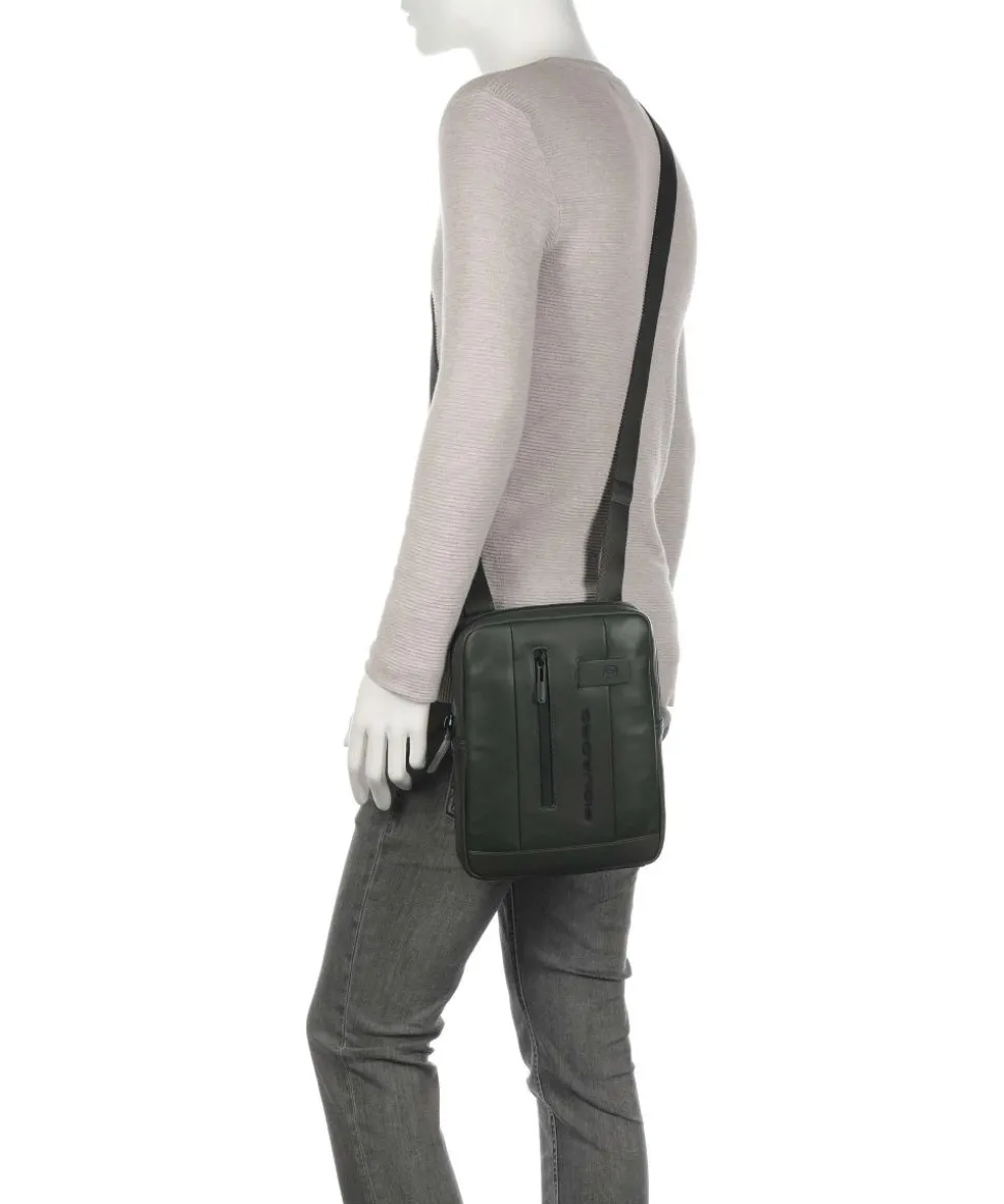 Urban Umhängetasche fein genarbtes Rindsleder dunkelgrün