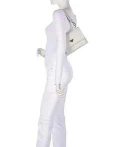 Ursy Schultertasche geprägtes Kalbsleder elfenbein