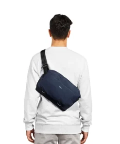 Venture 10L Camera Slingbag recyceltes Nylon dunkelblau