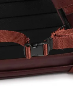 W136 Reiserucksack 14″ fein genarbtes Rindsleder tabak