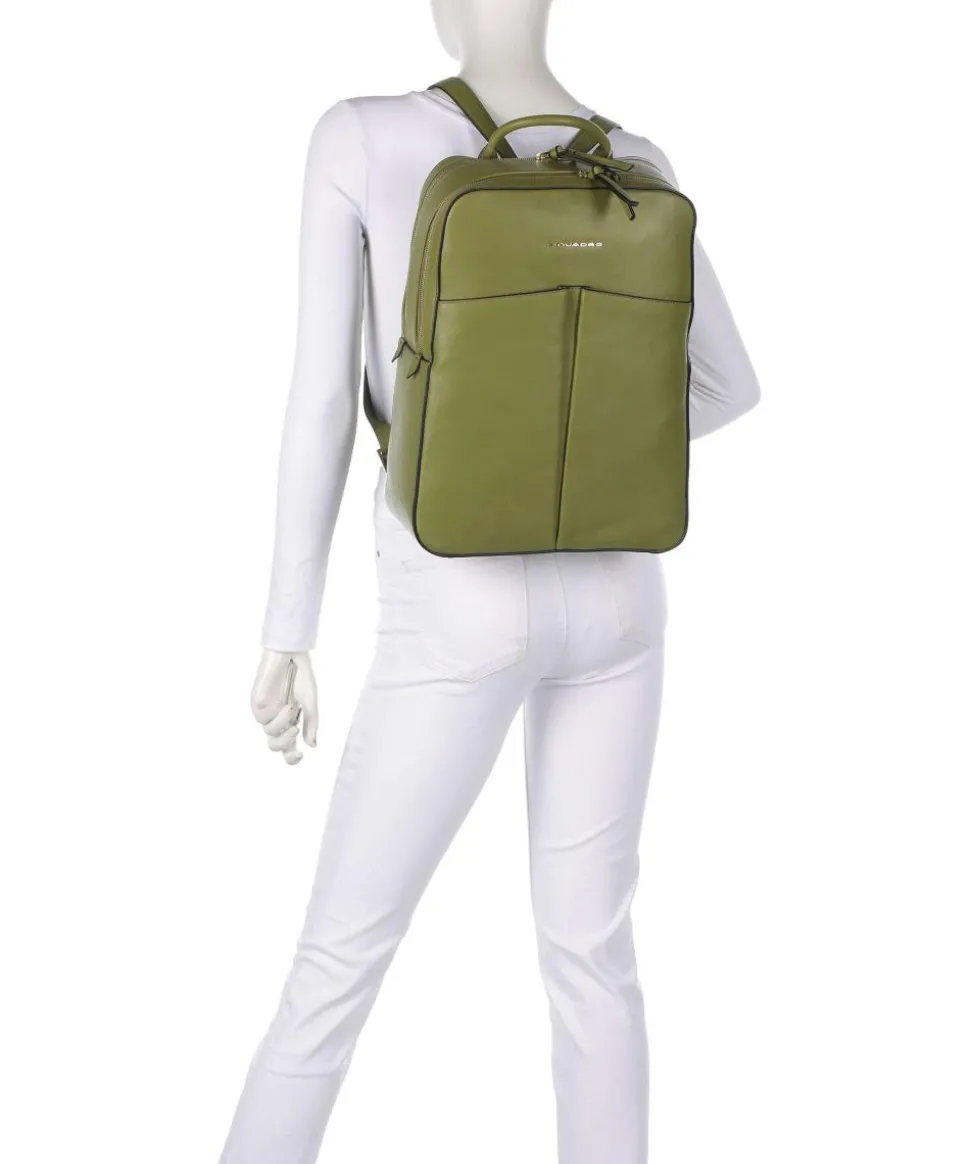 W134 Rucksack 15″ genarbtes Rindsleder olivgrün