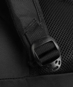 XE Ryde Rucksack 16″ recyceltes Polyester schwarz